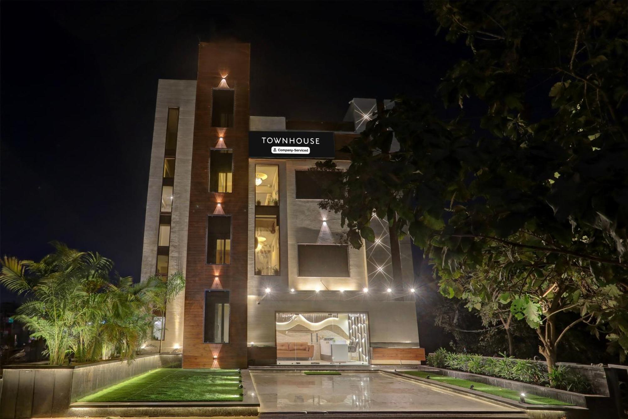Super Collection O Belgacihia Near Kolkata Railway Station Hotel Гвалиор Екстериор снимка