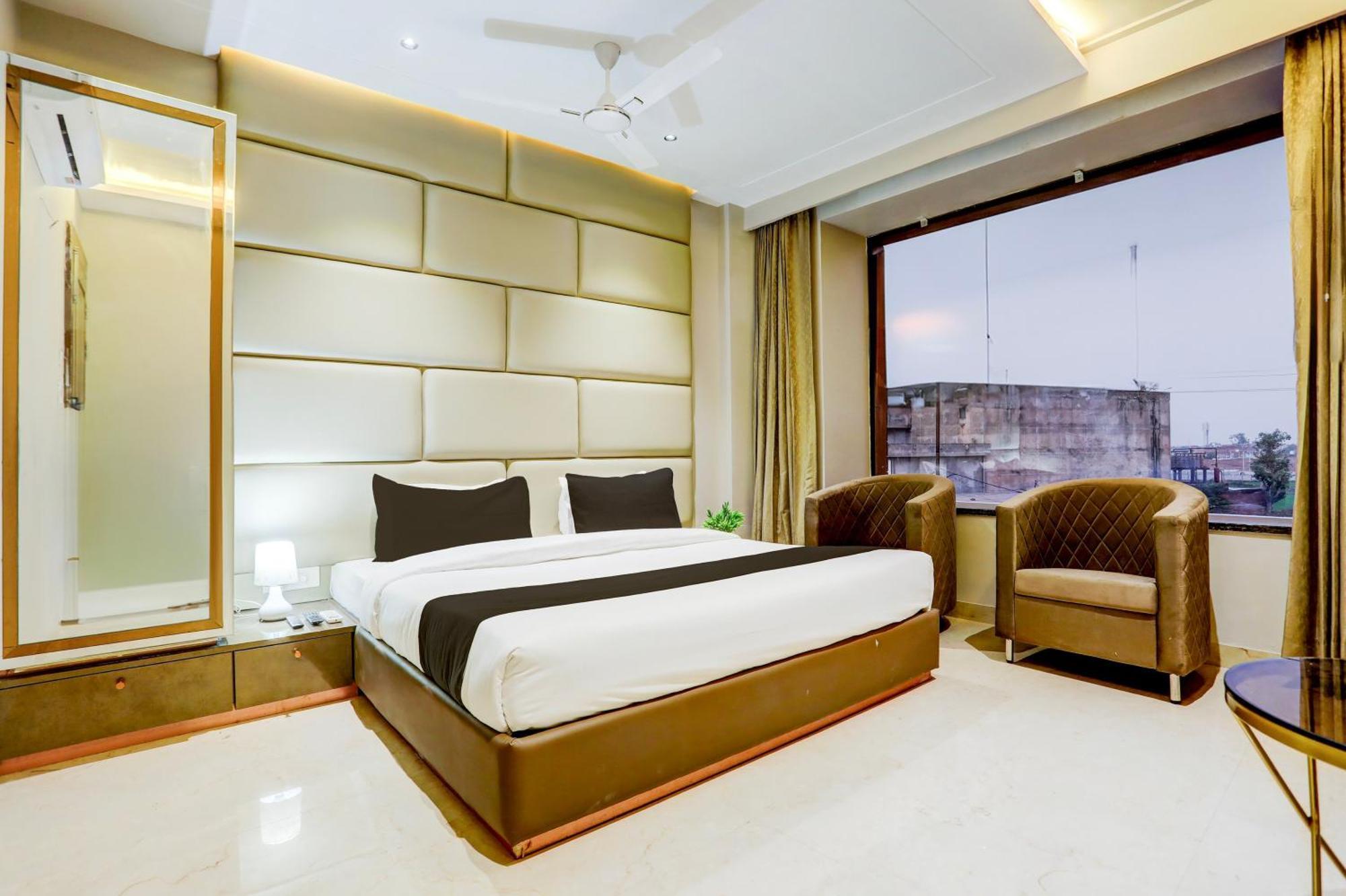 Super Collection O Belgacihia Near Kolkata Railway Station Hotel Гвалиор Екстериор снимка